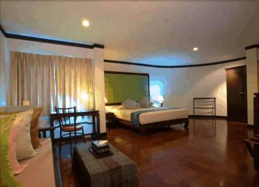 Cucumber Inn Suite Pattaya Bilik gambar
